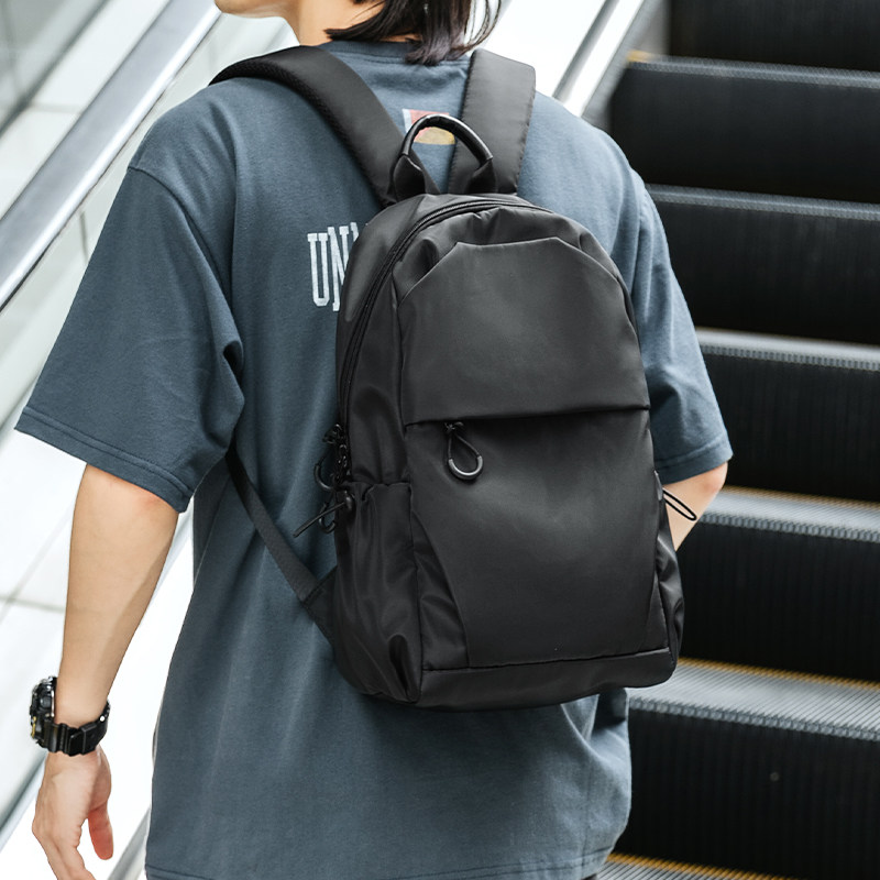 夏季潮牌双肩包男背包时尚简约休闲小型旅行包多隔层轻便潮流小包