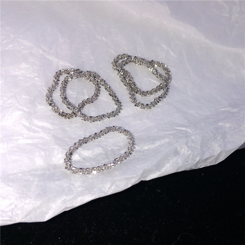 波光粼粼戒指~百搭叠戴神u器雪花素圈细链条轻奢指环女轻奢食指戒