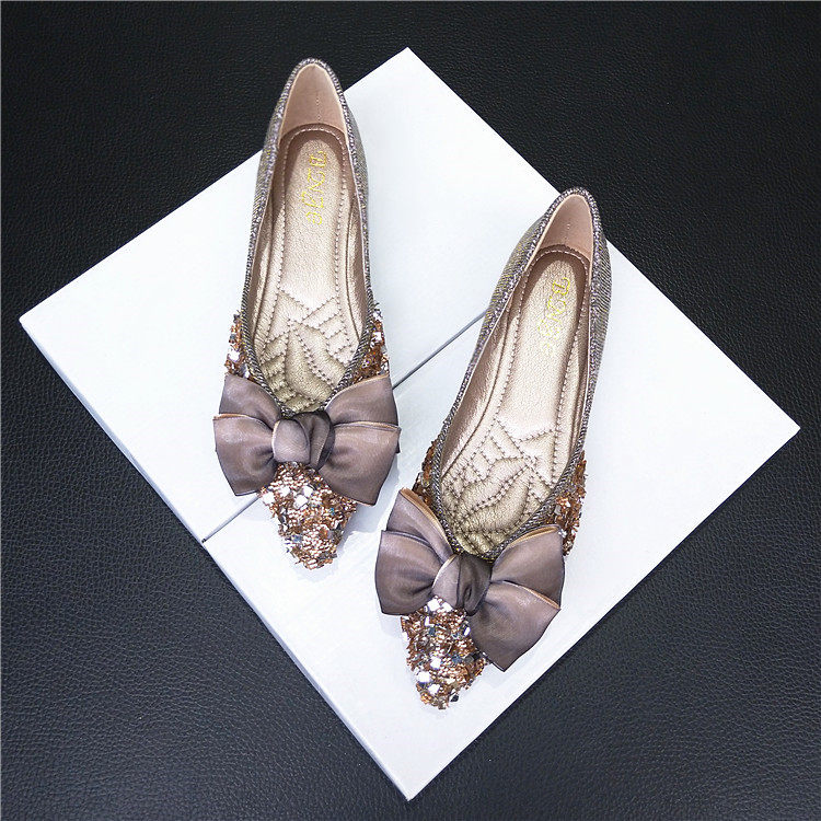 2021夏季流行鞋子新款百搭尖头平底鞋女浅口网红软底单鞋时尚瓢鞋,女鞋,浅口单鞋,淘宝优惠券,粉丝福利购,淘宝优惠卷