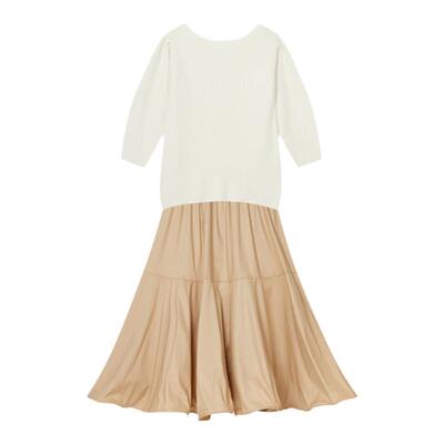 SNIDEL领针织衫A字半身裙两件套