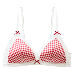 六只兔子蕾丝内衣女小胸聚拢显大胸罩无钢圈收副乳防下垂文胸套装