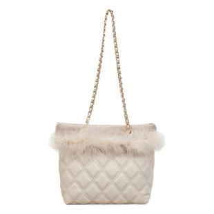 菱格绣线小众包包女2025新款时尚通勤单肩包超火百搭斜挎包水桶包