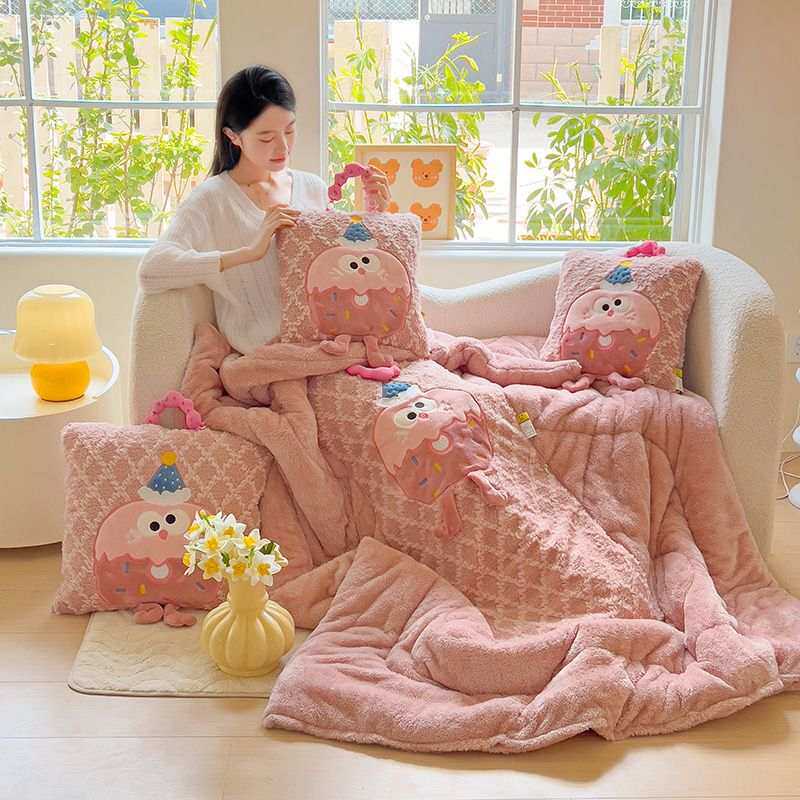 手提抱枕被子加绒折叠保暖枕头车载午睡办公室靠枕车用毯子多功能