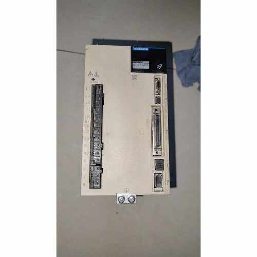 议价可维修YASKAWA安川SGD7S120A00B202伺服控制器商品全新二手均