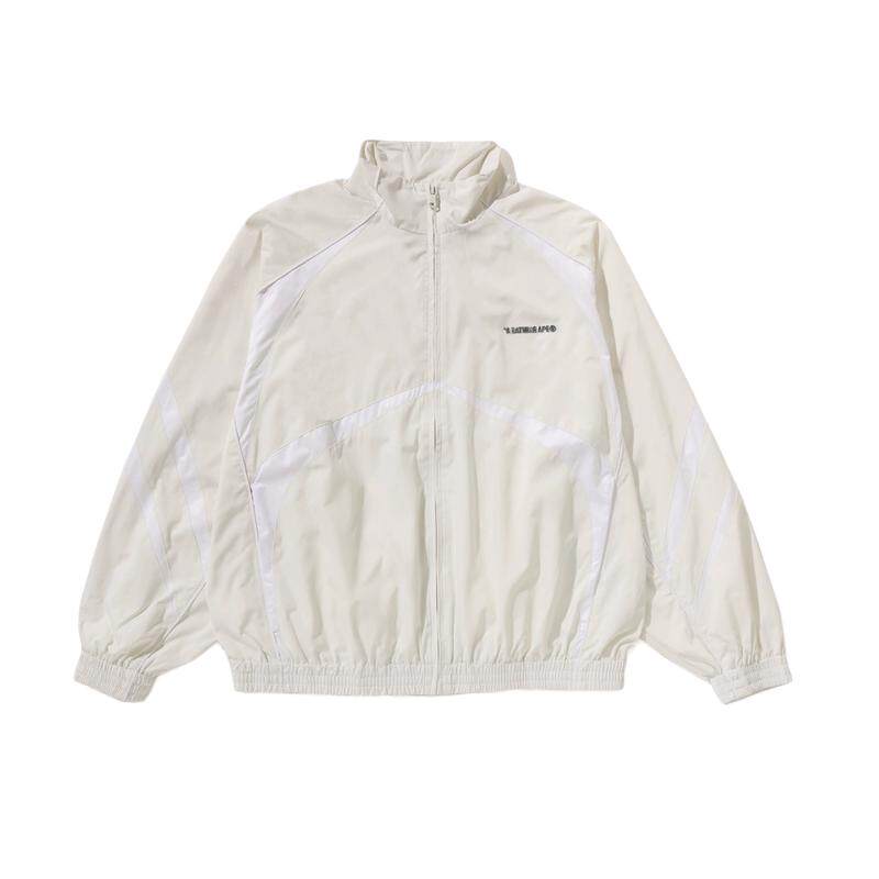 BAPE拼接字母金属标运动夹克