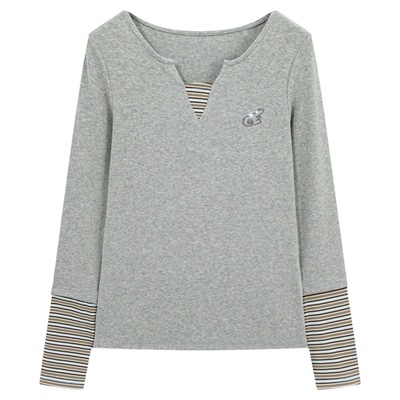 riverstone plus v领袖口拼接条纹长袖T恤女假两件修身显瘦打底衫