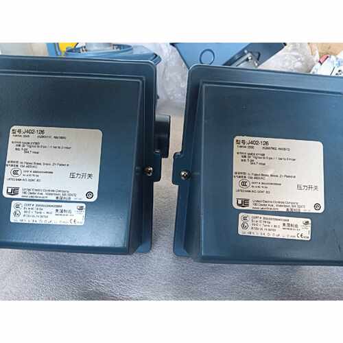 UE压力开关J402-126现货三台