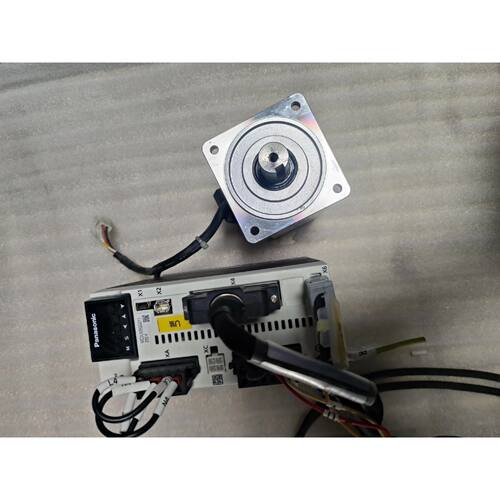 议价驱动MCDLN35SE电机MHMF082L1V2MA维修