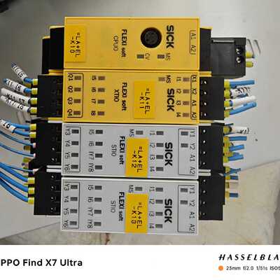 SICK西克安全继电器，型号FX3-XTIO84002，订货