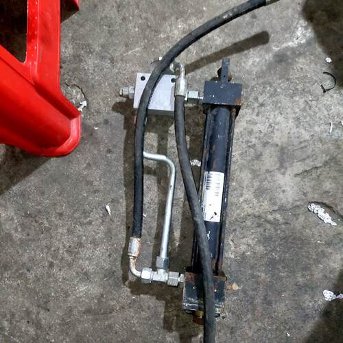 【请询价】德GIRMATIC CH-8590液压 ，有一个美