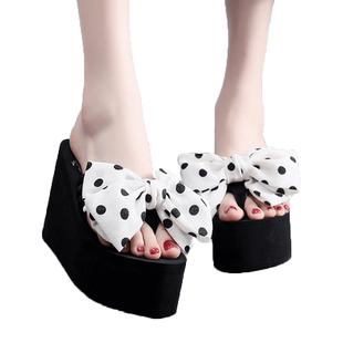 高跟人字拖女夏季防滑厚底沙滩鞋甜美蝴蝶结外穿坡跟凉拖鞋女增高