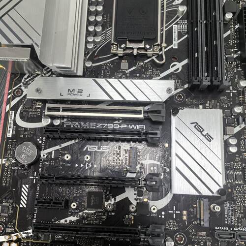 议价华硕Z790-P wIFI D5内存 实物图，已刷最新bio维修