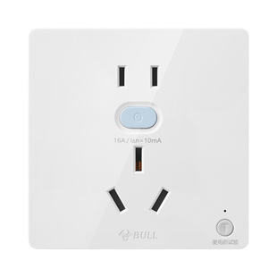公牛86型10A电热水器家用漏电保护开关嵌入式16A空调漏电保护插座