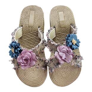 绝美夏天仙女风带花拖鞋女2026新款外穿配裙子凉鞋厚底增高一字拖