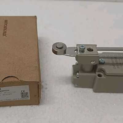 A LOT OF 3 PCS HANYOUNG NUX  HY-M904 6A 250V LIMIT SWITCH FR
