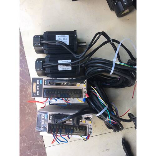 〔议价-可维修〕交流伺服电机750W 驱动LCDB5-08B205-LB93 工业自
