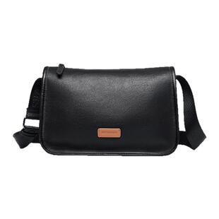 七匹狼斜挎包男款休闲时尚单肩包2025新款男士爆款外出通勤便携包