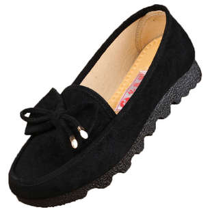 老北京布鞋女新款工作单鞋中老年软底舒适上班防滑平底黑色妈妈鞋