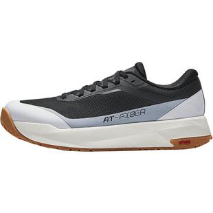 安踏风雨兼程跑步鞋男鞋冬季新款减震耐磨跑鞋商务休闲黑色运动鞋