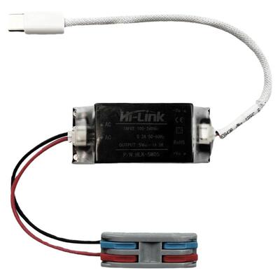 聆巨5V1A电源模块转换