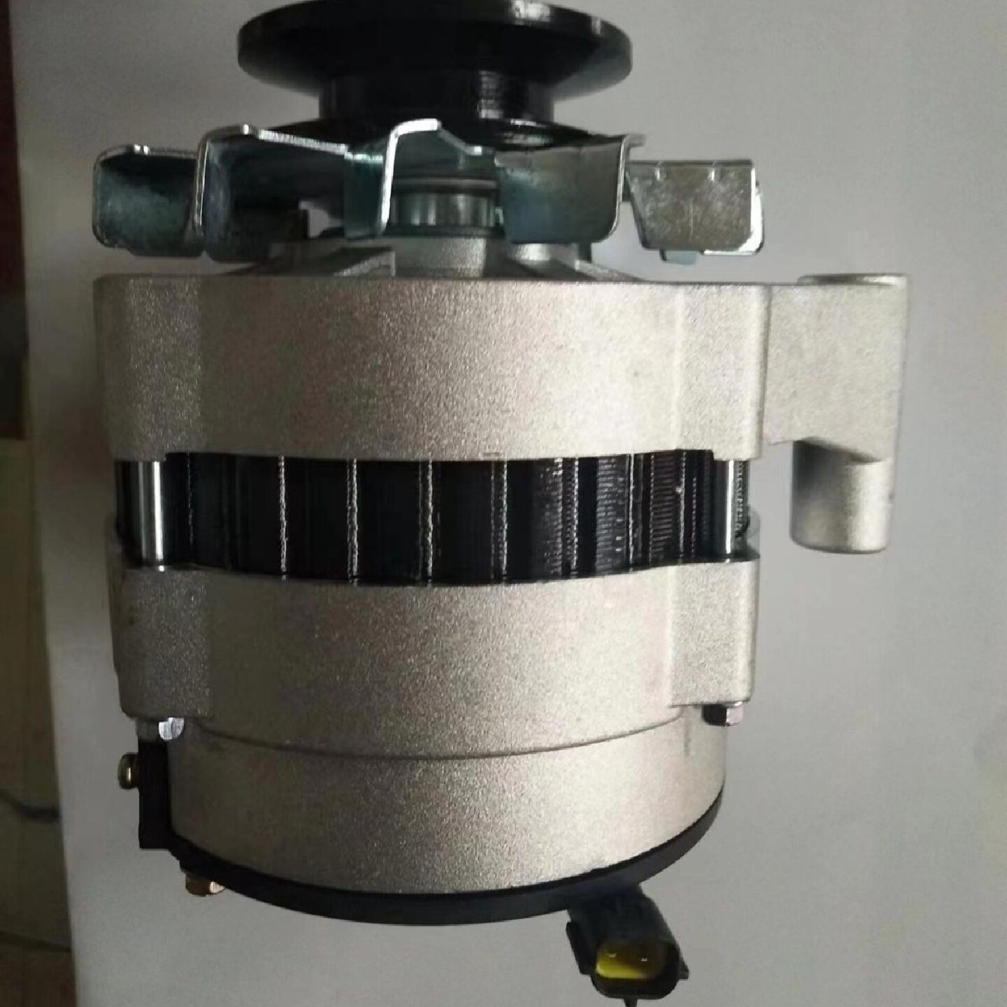 新柴合力龙工叉车发电机D27T3052000杭州国三4D27G31