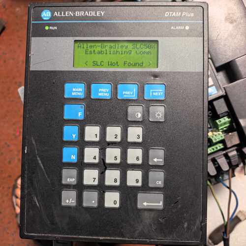 议价AB DTAM plus控制器 2707-L40P2维修