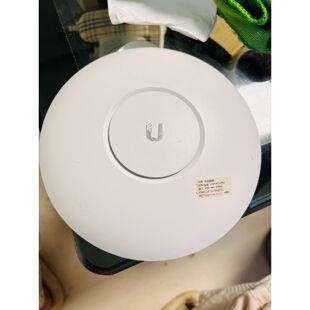 溢价-UBNT AP-AC-PRO企业无线AP吸顶大功率UFi
