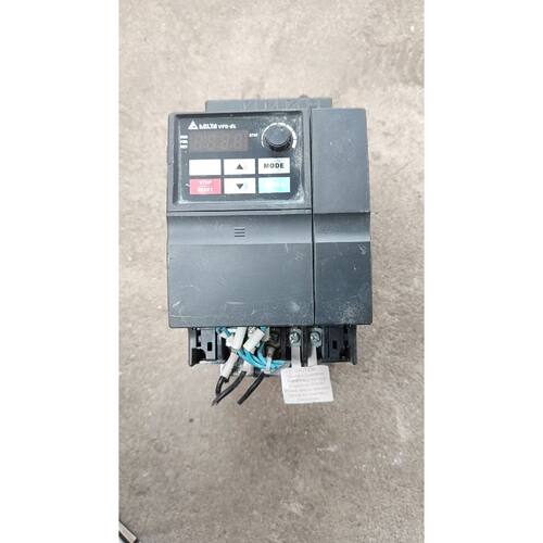议价变频器VFD022EL43A维修