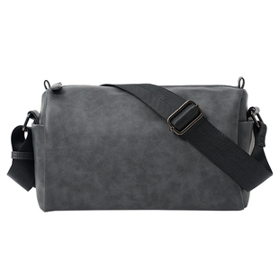 复古单肩包男斜挎包韩版男包时尚圆筒包休闲ins男生小背包IPAD包