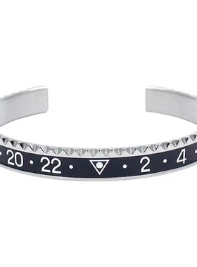 欧美风原创潮牌表盘钛钢情侣手环