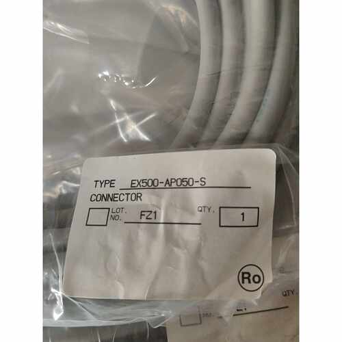 议价SMC阀岛连接线EX500AP050S维修
