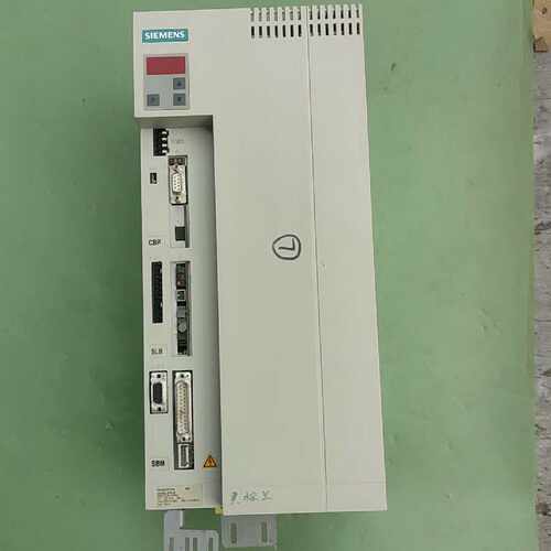 驱动器    6SE7023-4TP50-Z—议价