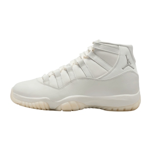 NIKE耐克女子AIR JORDAN 11 RETRO运动训练篮球鞋AR0715-110