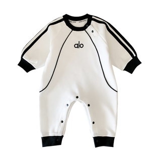 婴儿亲子装一家三口春装韩系洋气母子母女装春秋款小月龄外出服潮