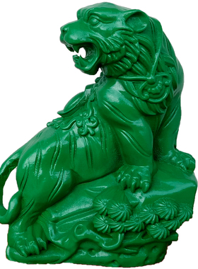 绿色实木老虎摆件上山虎