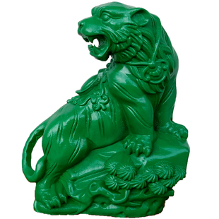 木质绿色老虎摆件实木生肖上山虎木头雕刻青虎绿虎纯木五行属性虎