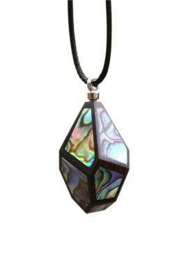 非遗螺钿镶嵌人鱼的颜色变色吊坠