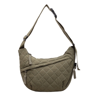 尼龙斜挎包休闲慵懒风斜挎包运动韩系充棉秋冬爬上宽肩带饺子包女