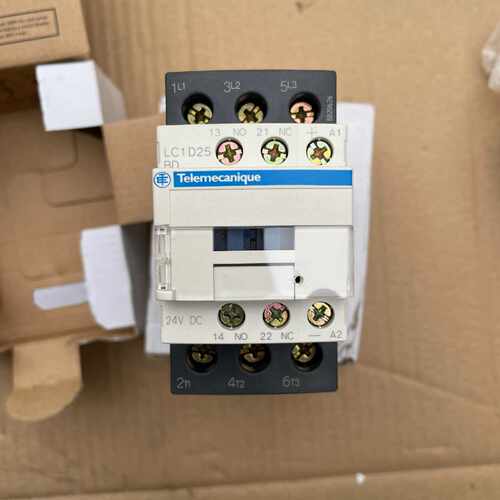 【议价-可维修】 LC1D25BD 24VD   /均有货