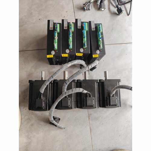 询价雷赛86闭环步进电机驱动型号CL86H电机型号86CME45