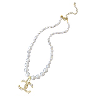 双C小香风轻奢锁骨链韩版新款小众设计高级感珍珠项链颈链毛衣链