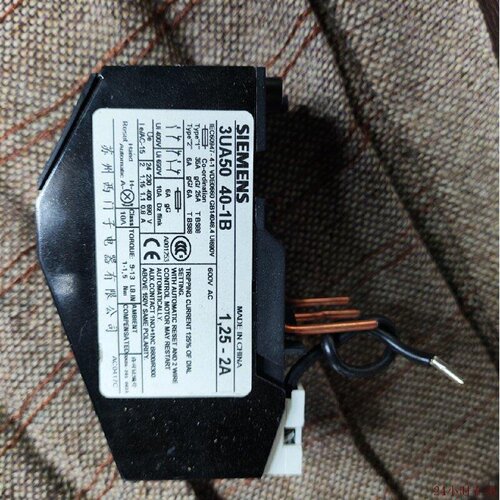 可维修西门子热过载继电器3UA50401B1.252A库存100多只全新原厂包