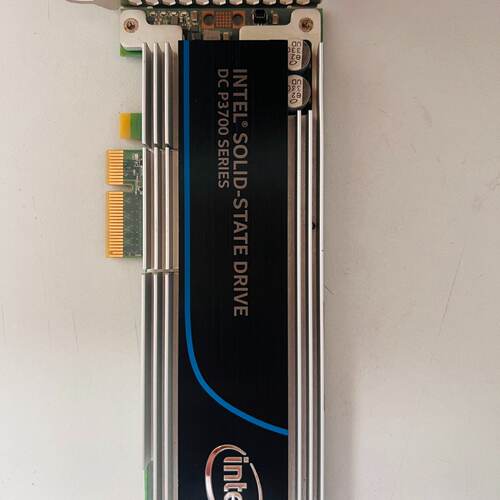 INTEL 英特尔 DC P3700 2T  PCIE接口议价
