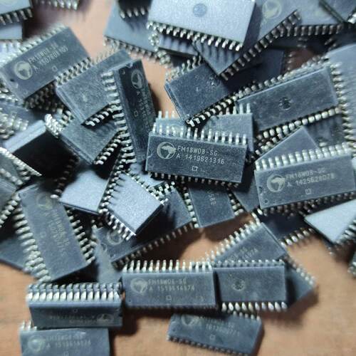 溢价-FM18W08-SG 铁电芯片 原字  好用