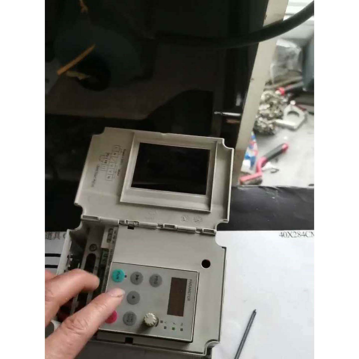 【请询价】艾默生门机变频器TD32002S0002D测试如图不