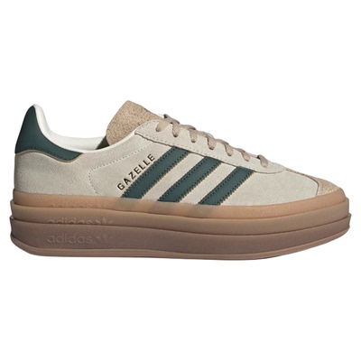 阿迪达斯运动鞋Adidas