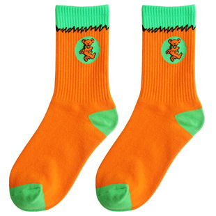 球鞋定制DUNK SB Low 跳舞小熊黄绿橙联名中低帮袜子运动中筒棉袜