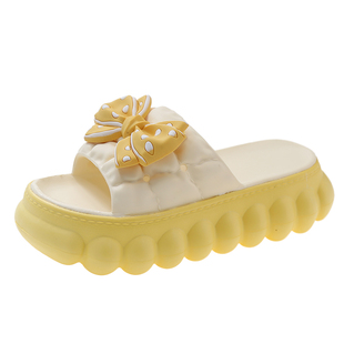 可爱蝴蝶结厚底一字拖女2026夏季新款增高防滑室内家居凉拖鞋外穿