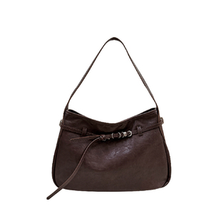 松弛感软皮单肩腋下大包2025秋冬新款HOBO女包皮带装饰酷飒通勤包