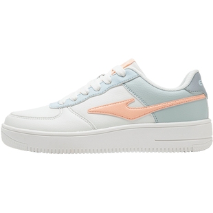 鸿星尔克女鞋板鞋冬季皮面滑板鞋白色红星尔克正品休闲鞋运动鞋女